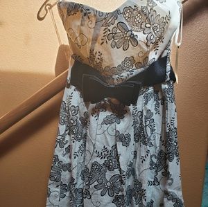 NWT Taupe and black dress